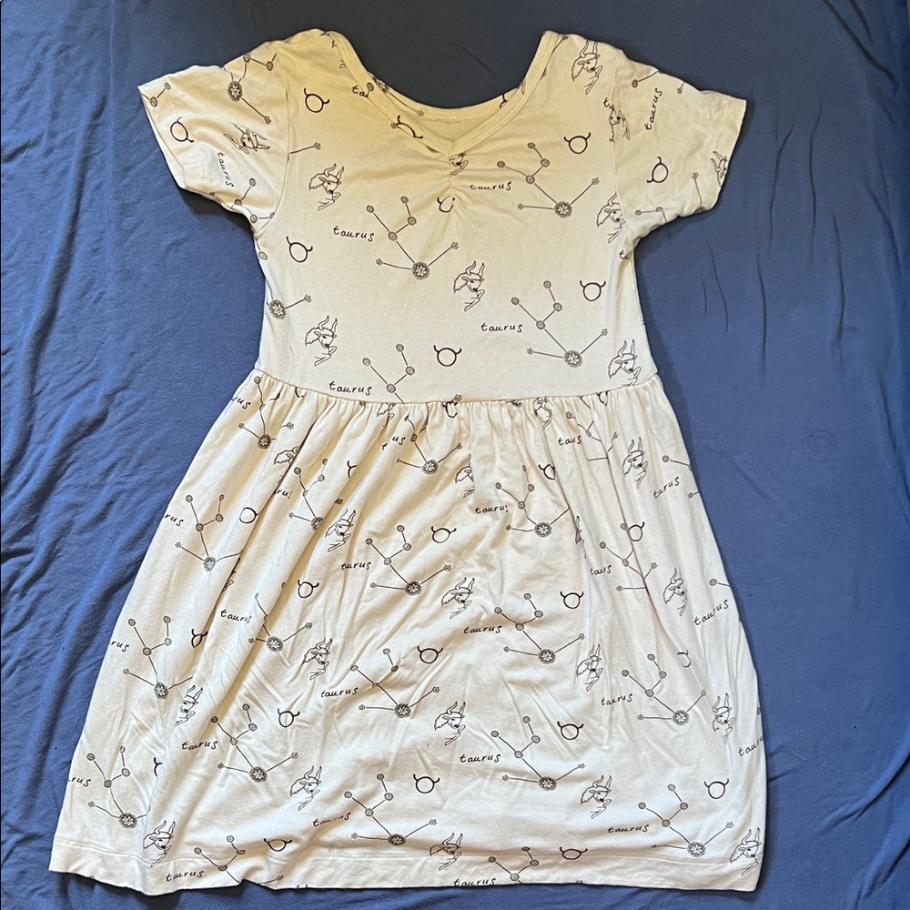 6y Kate Quinn Taurus Dress